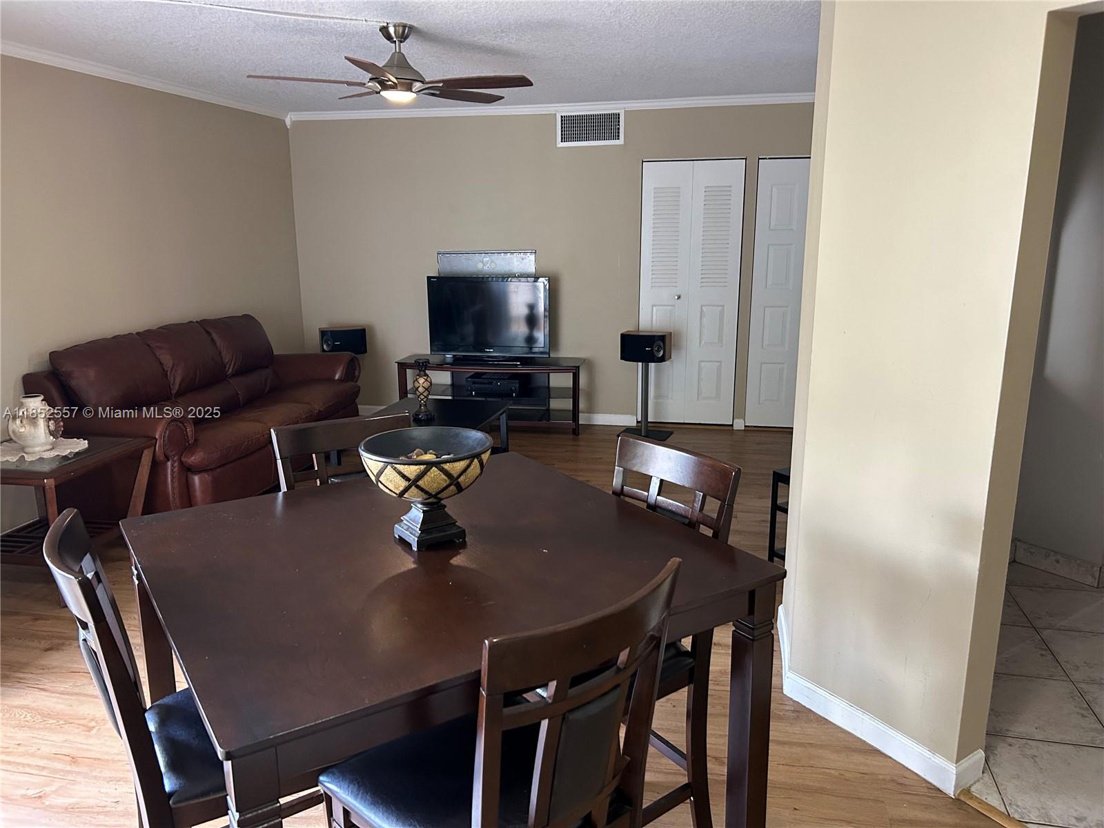 PLANTATION CLUB B CONDO - Residential