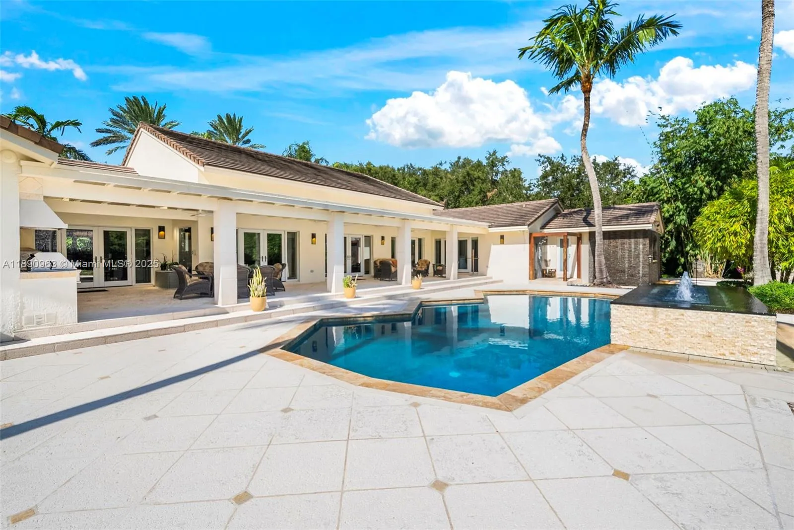 Pinecrest, Florida 33156, United States, 6 Bedrooms Bedrooms, ,7 BathroomsBathrooms,Residential,Active,223821