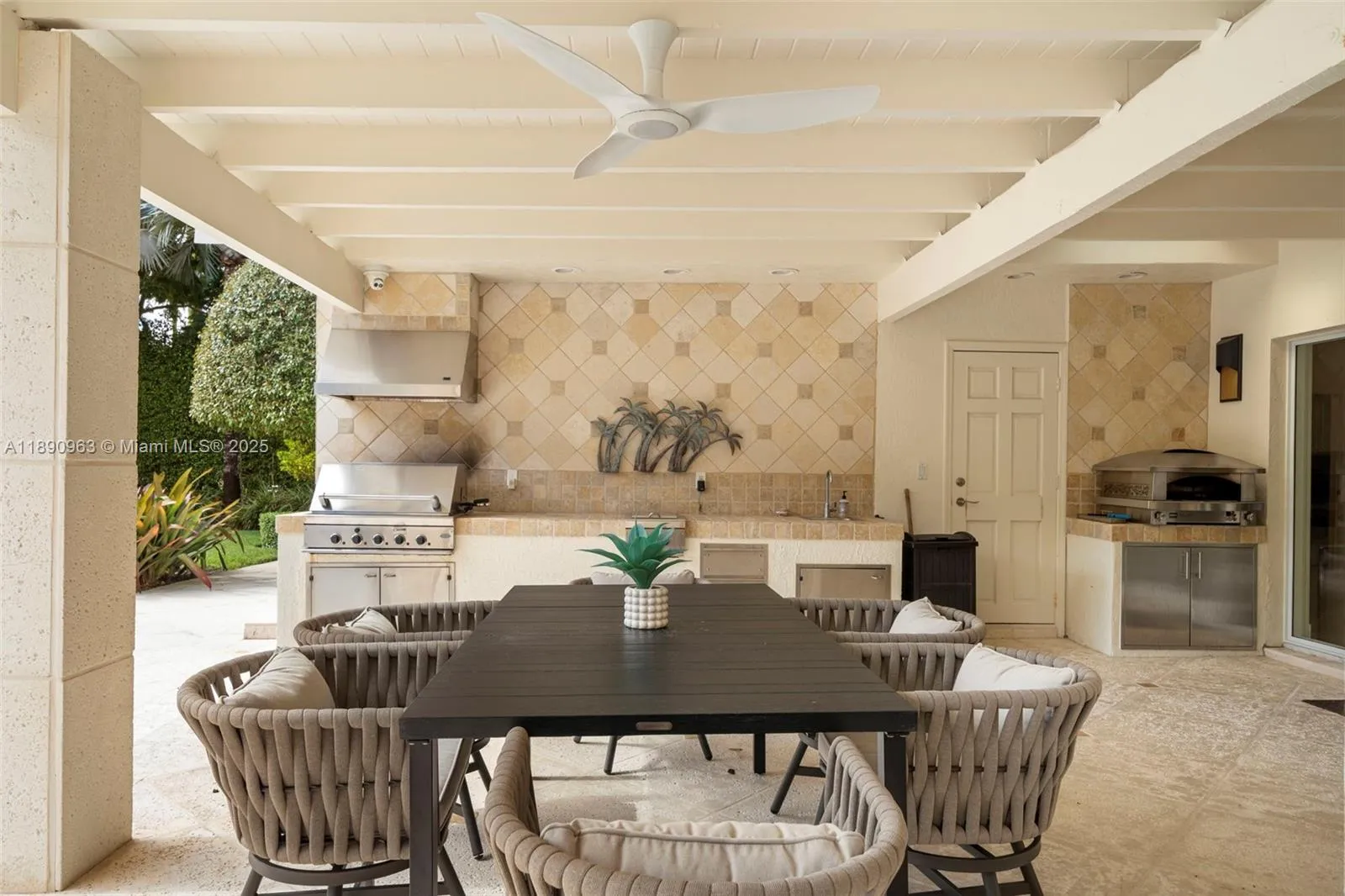 Pinecrest, Florida 33156, United States, 6 Bedrooms Bedrooms, ,7 BathroomsBathrooms,Residential,Active,223821