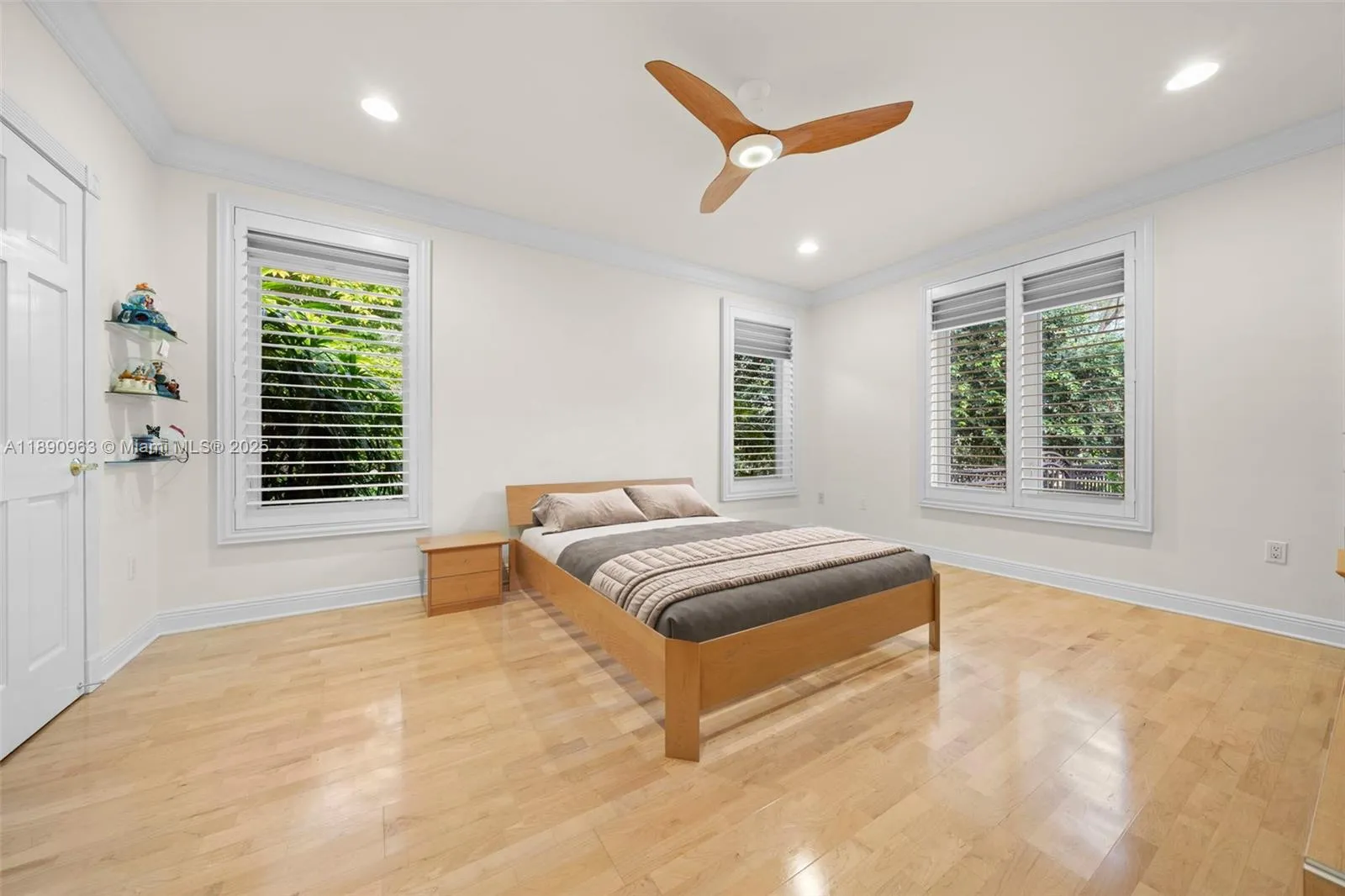 Pinecrest, Florida 33156, United States, 6 Bedrooms Bedrooms, ,7 BathroomsBathrooms,Residential,Active,223821