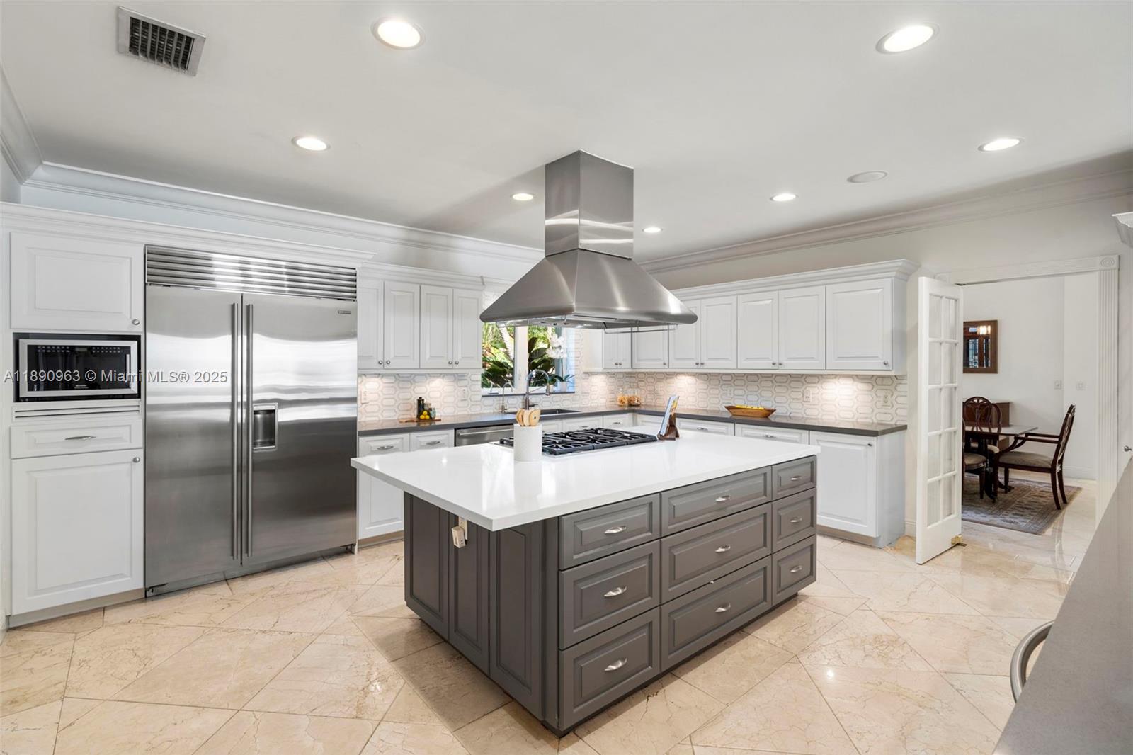 BAY RIDGE ESTS - Residential