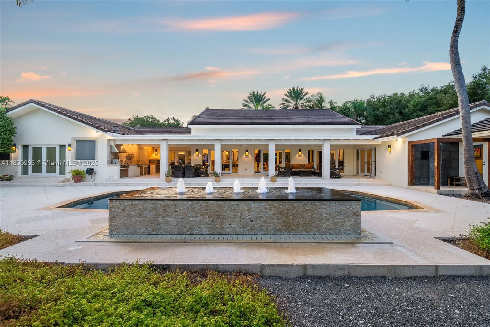 BAY RIDGE ESTS - Residential