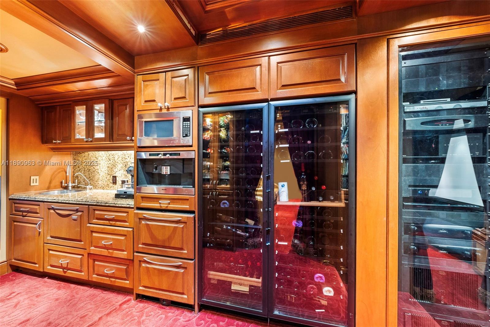 BAY RIDGE ESTS - Residential