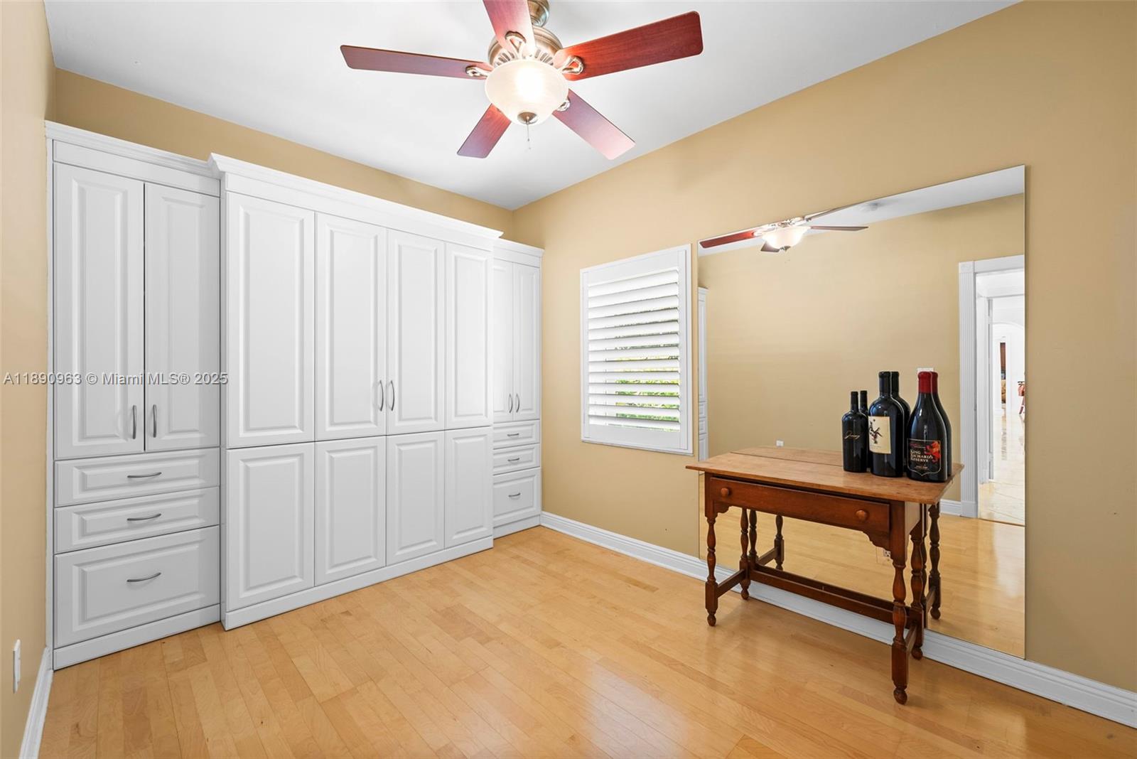 BAY RIDGE ESTS - Residential