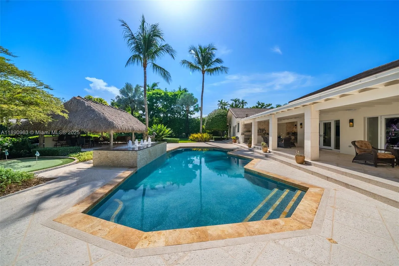 Pinecrest, Florida 33156, United States, 6 Bedrooms Bedrooms, ,7 BathroomsBathrooms,Residential,Active,223821