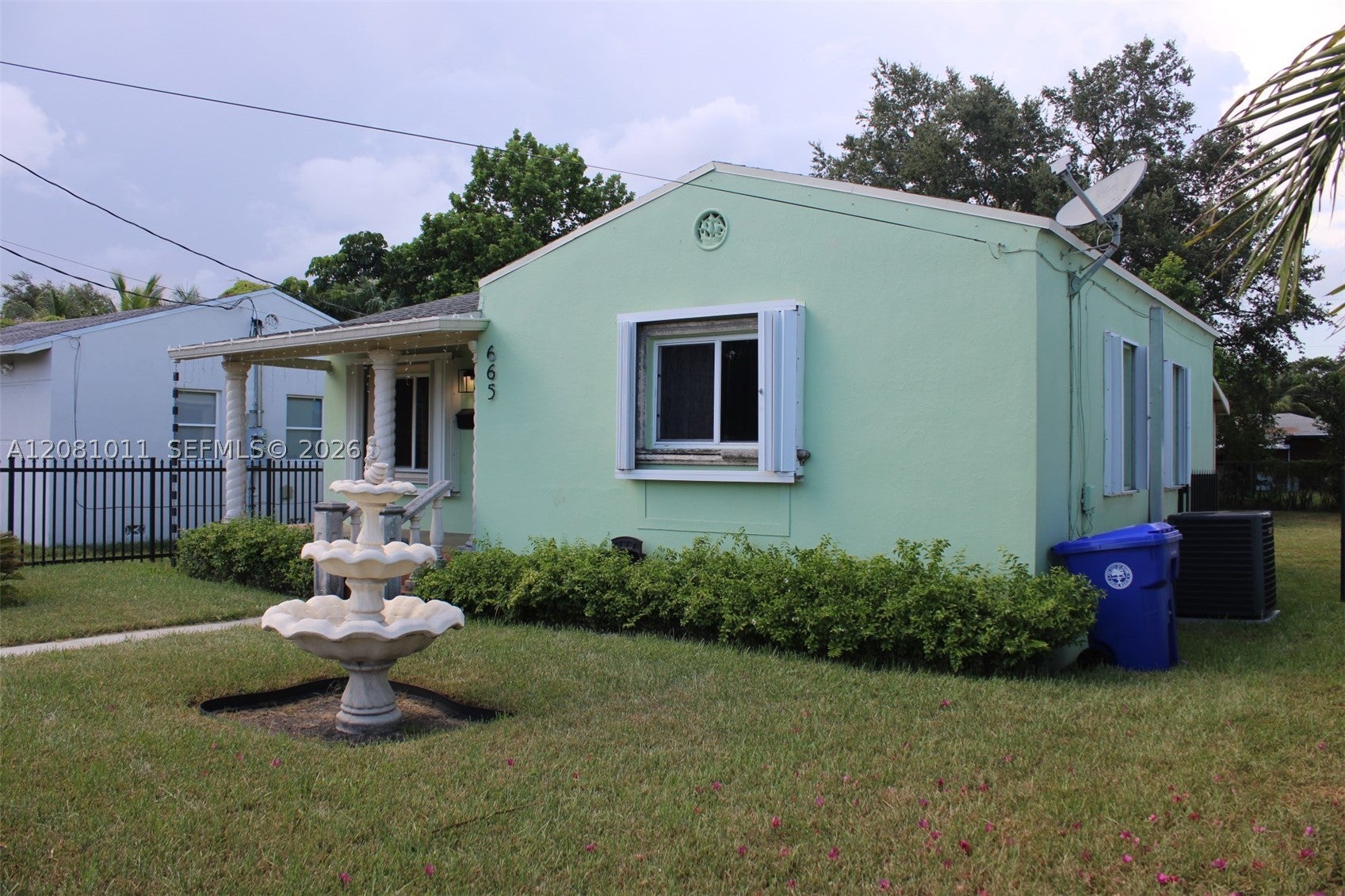 665 NW 50th St