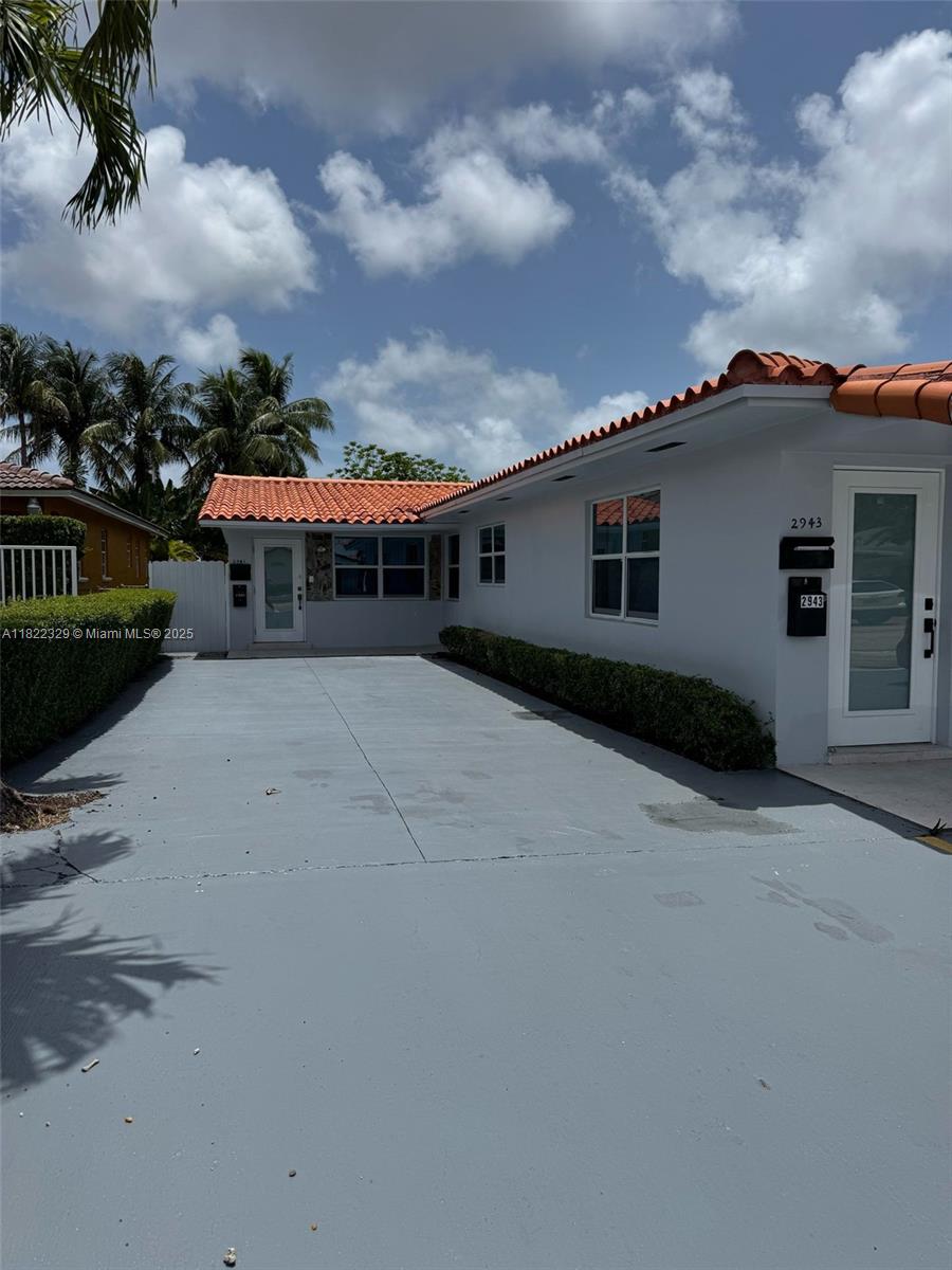 Rental Property at 2941 Sw 36th Ave A, Miami, Broward County, Florida - Bedrooms: 3 
Bathrooms: 2  - $3,800 MO.