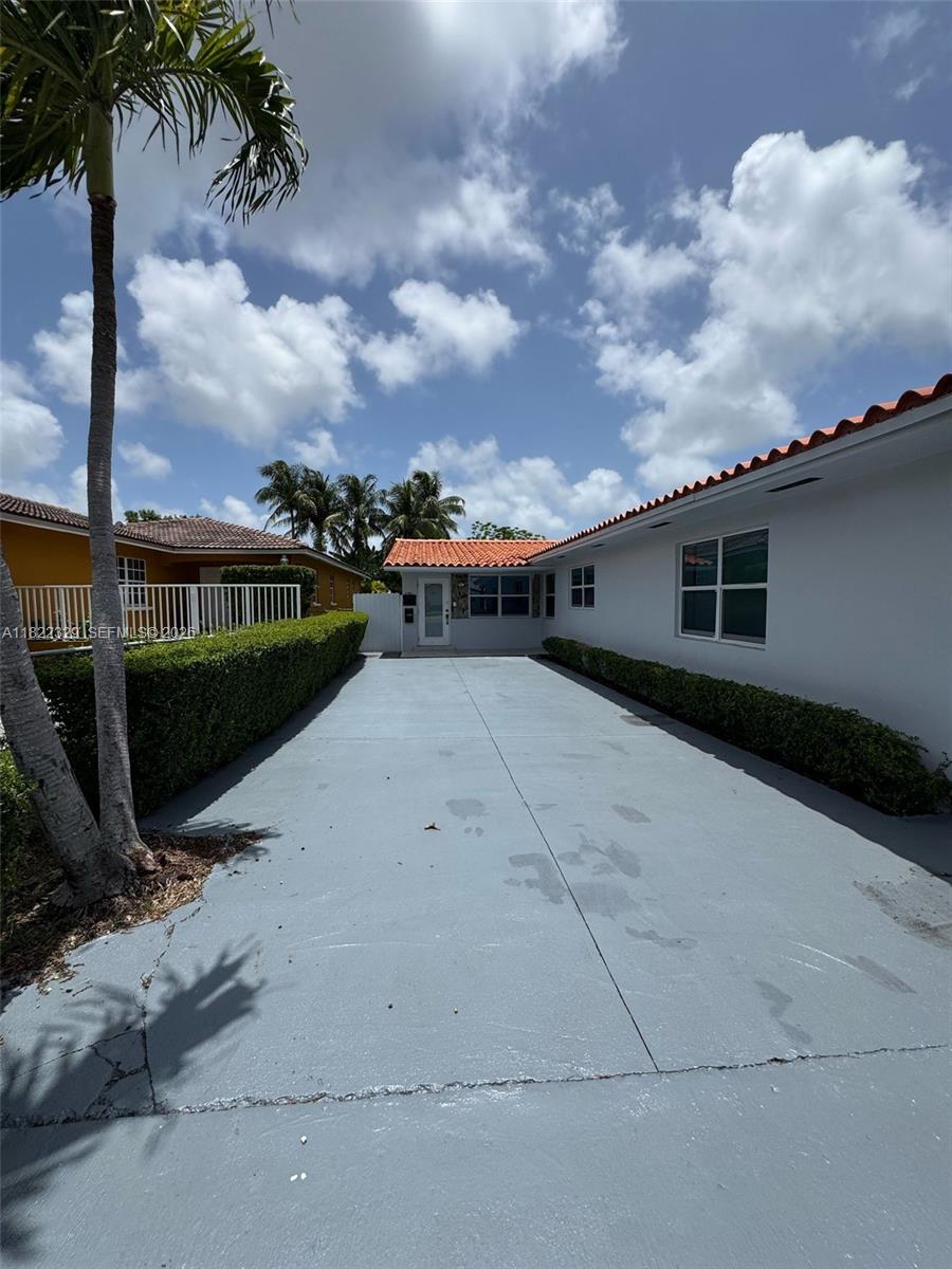 OVERBROOK PARK - Residential Lease