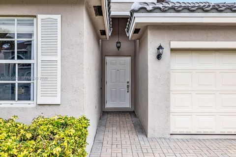 Tiny photo for 5861 S Sable Cir, Margate, FL 33063 (MLS # A12005830)