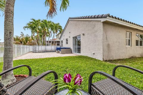 Tiny photo for 5861 S Sable Cir, Margate, FL 33063 (MLS # A12005830)