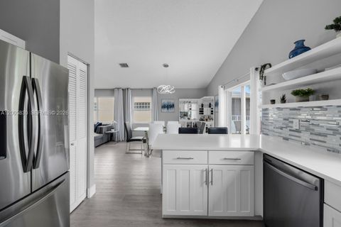 Tiny photo for 5861 S Sable Cir, Margate, FL 33063 (MLS # A12005830)