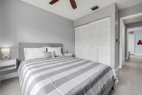 Tiny photo for 5861 S Sable Cir, Margate, FL 33063 (MLS # A12005830)