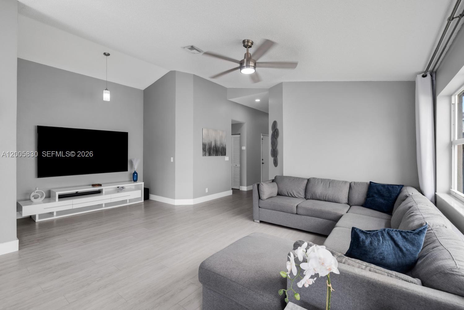 GREAT HORIZONS PARK - Residential