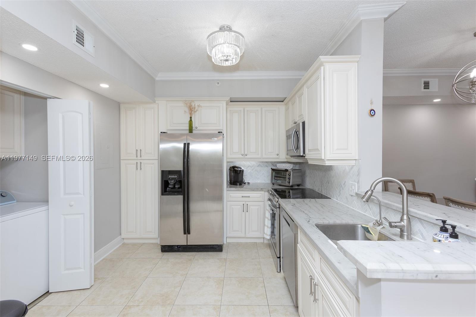 COURTYARDS AT DAVIE CONDO - Residential