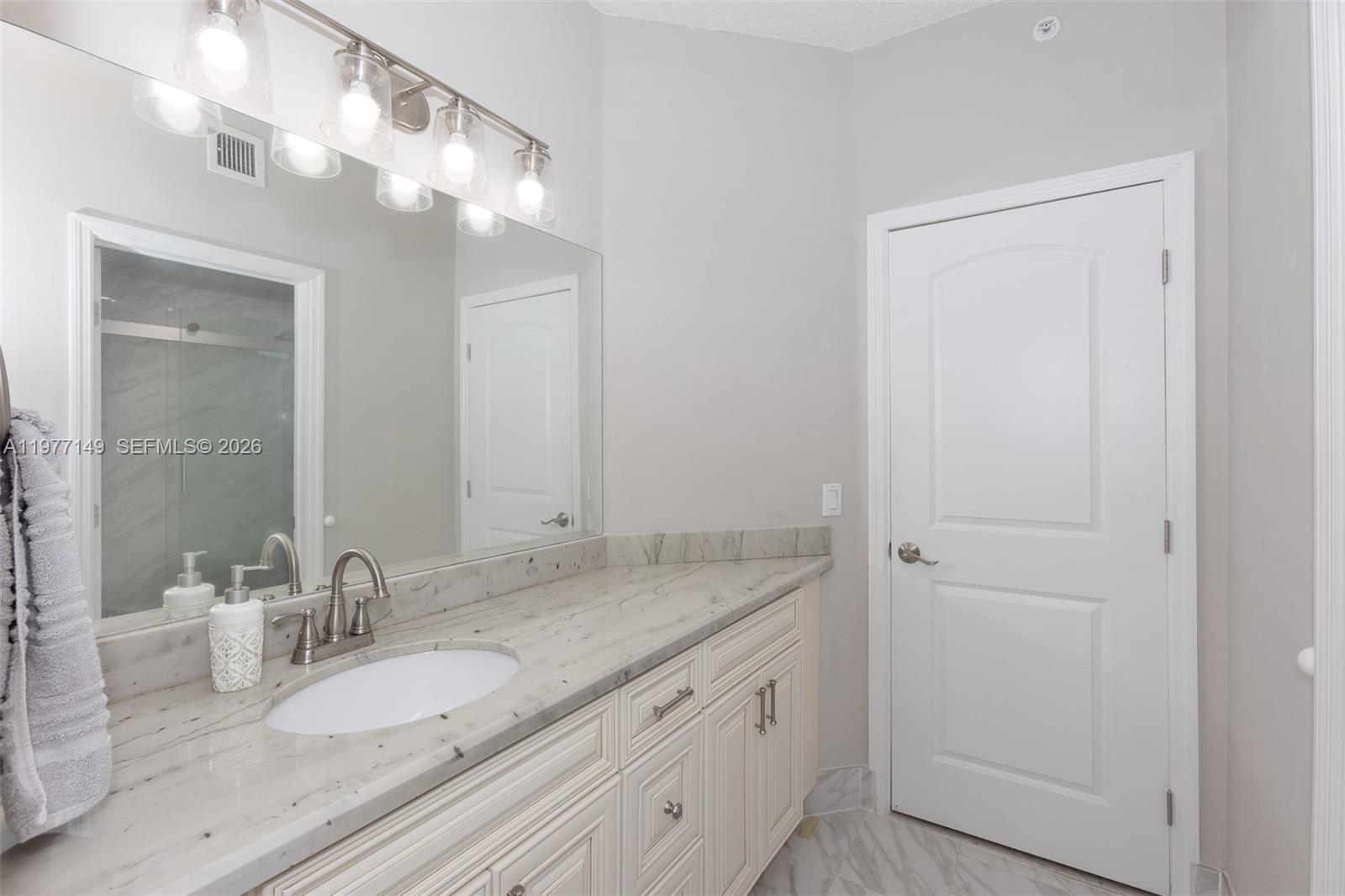 COURTYARDS AT DAVIE CONDO - Residential