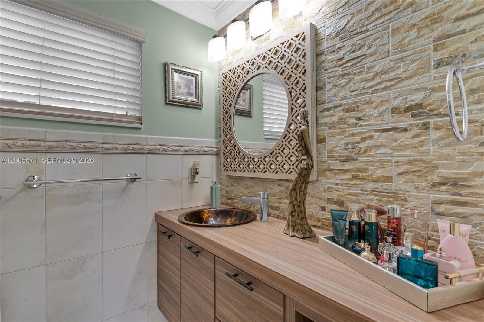 PALM SPRINGS NORTH SEC L - Residential