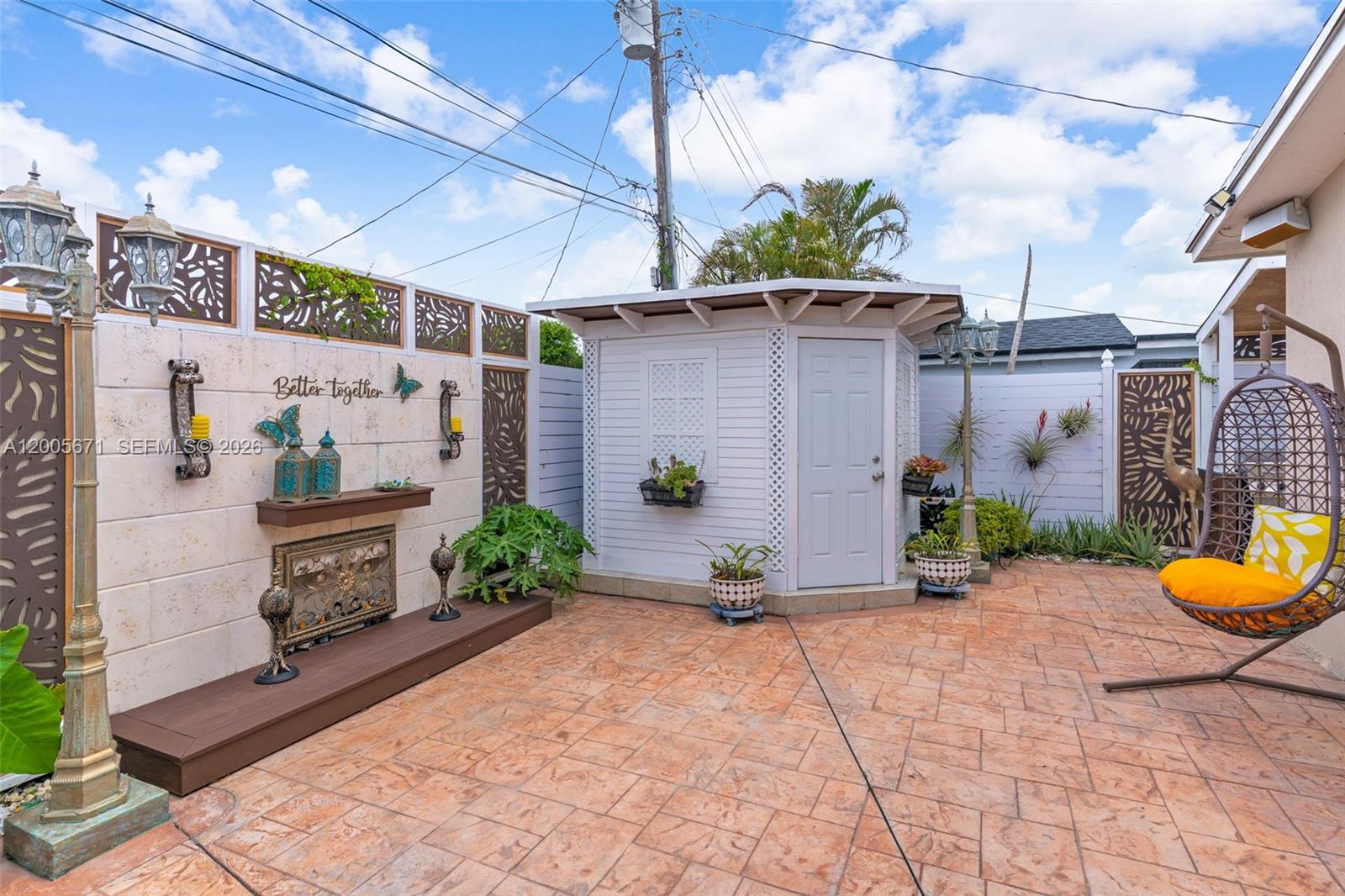 PALM SPRINGS NORTH SEC L - Residential