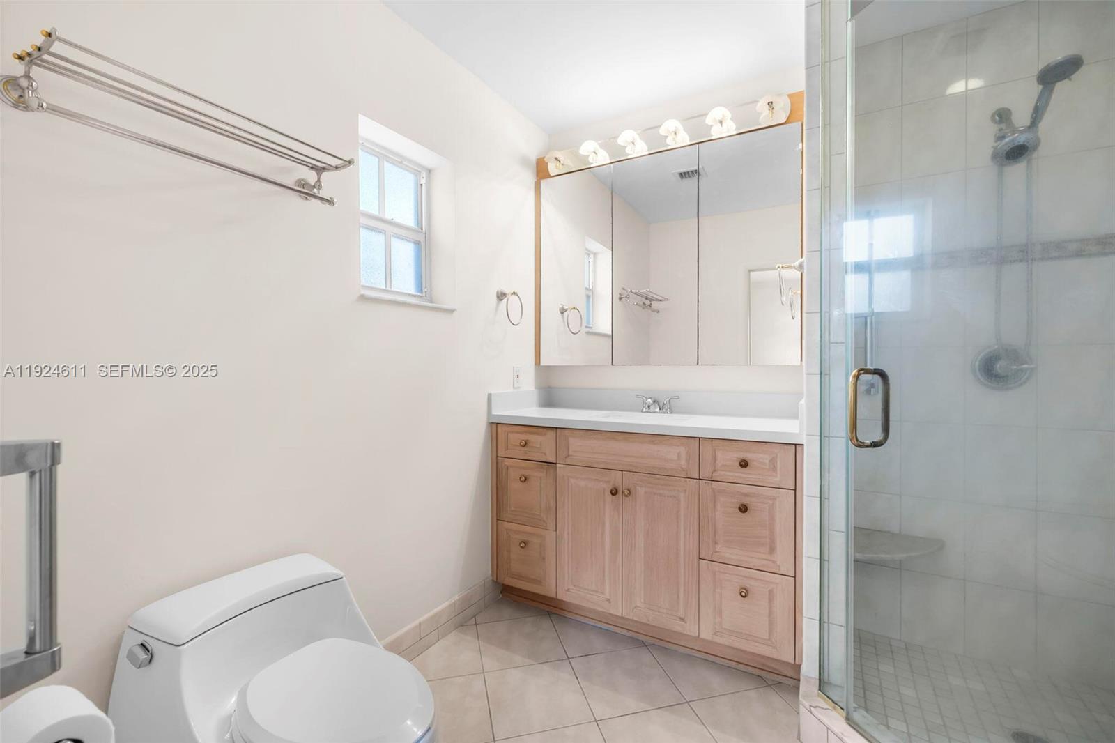 CORAL GABLES C C SEC 3 - Residential