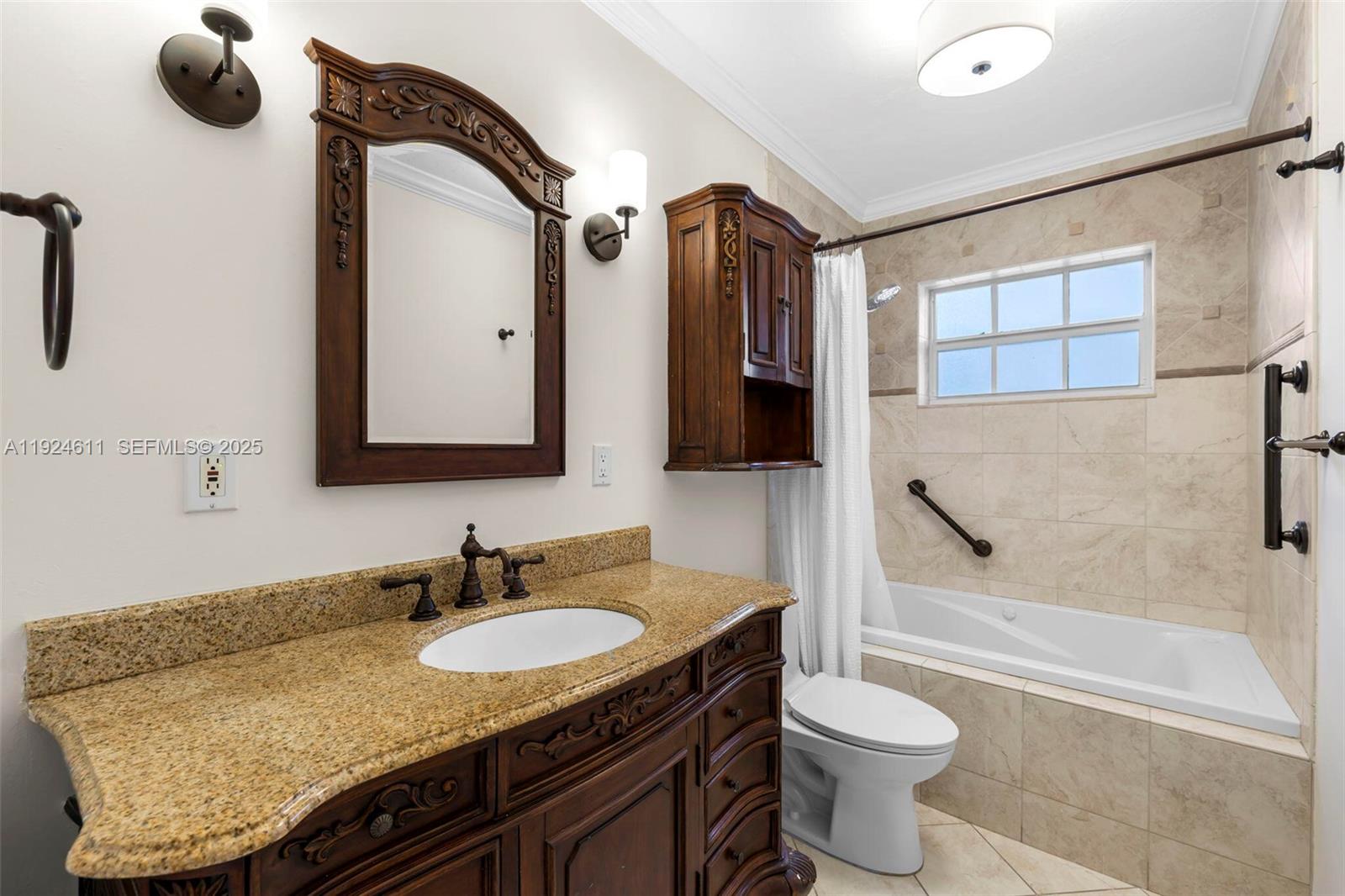 CORAL GABLES C C SEC 3 - Residential