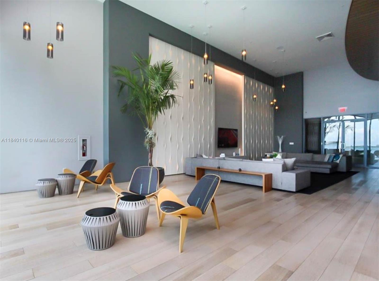 ICON BAY CONDO - Residential Lease