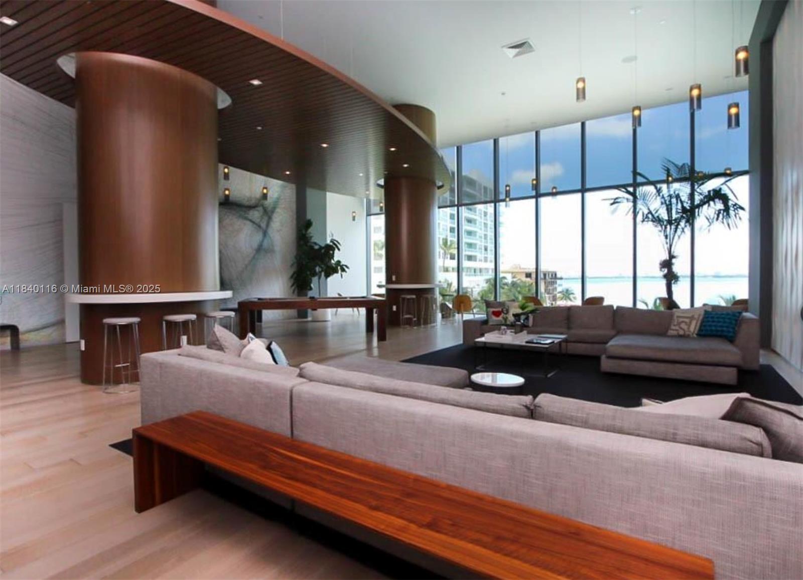 ICON BAY CONDO - Residential Lease