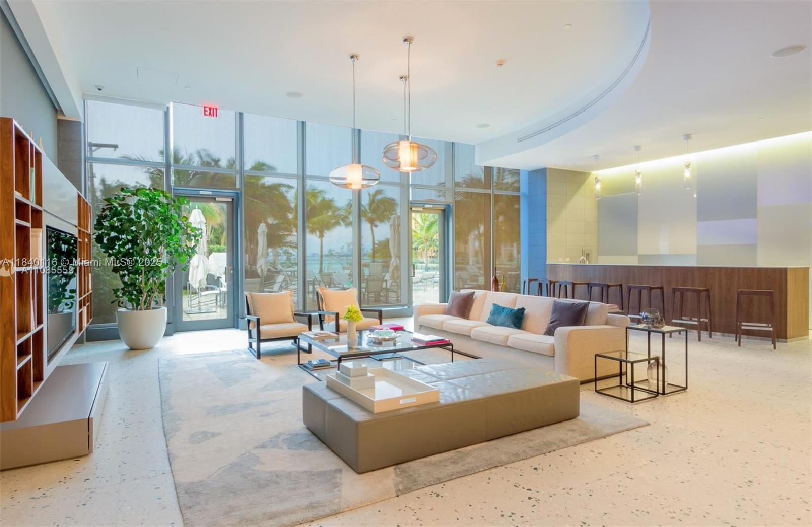 ICON BAY CONDO - Residential Lease