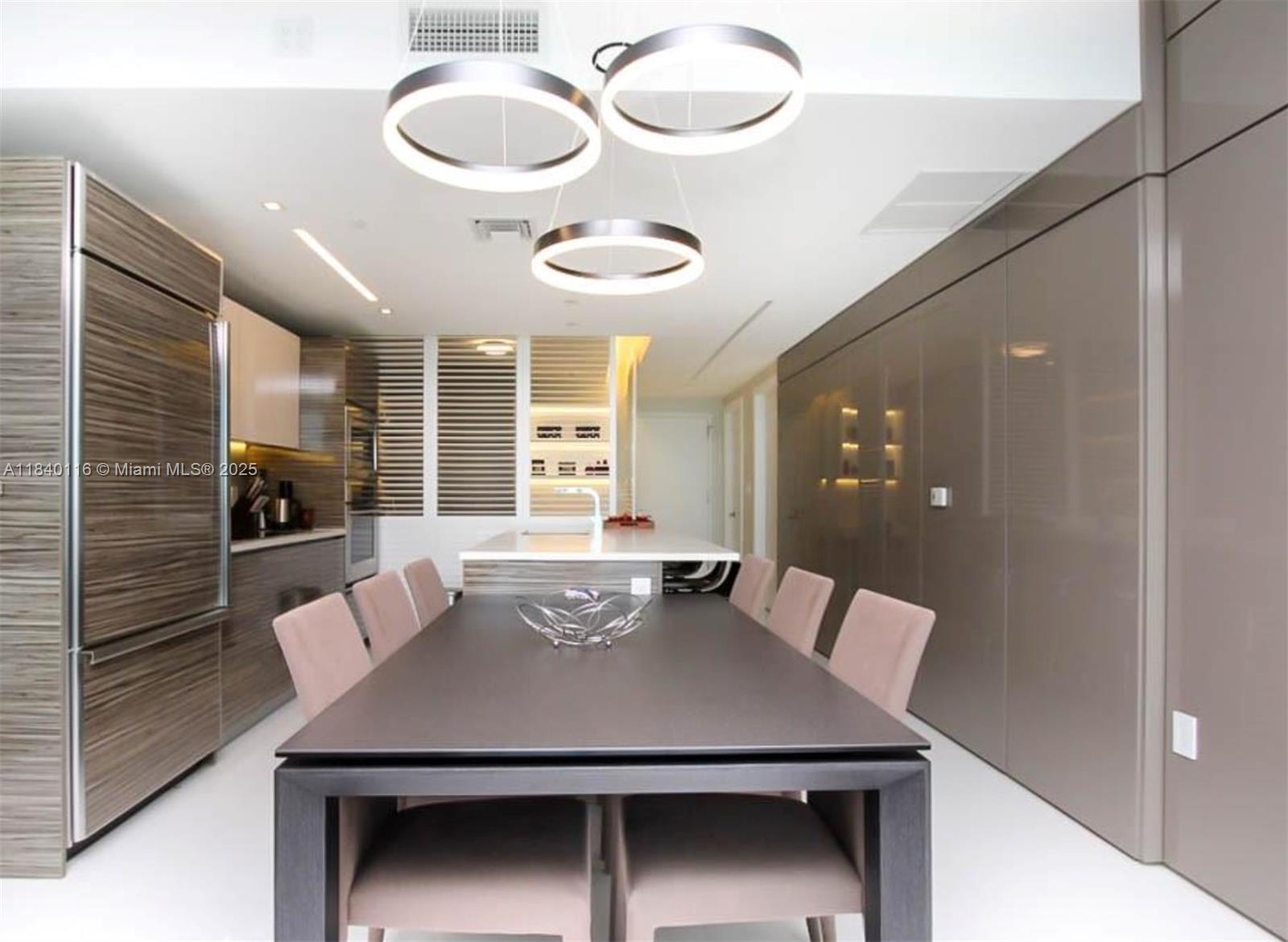 ICON BAY CONDO - Residential Lease