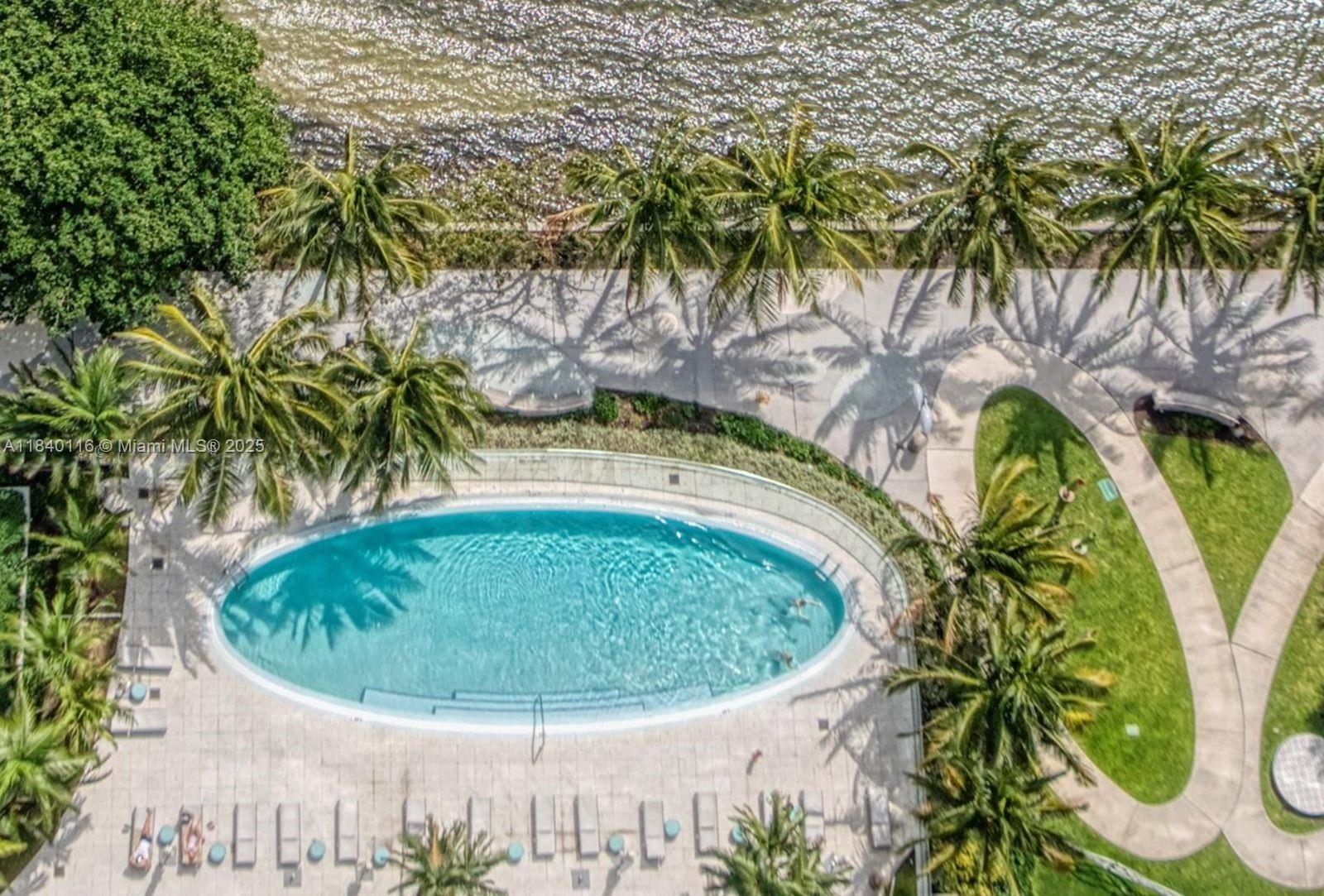 ICON BAY CONDO - Residential Lease