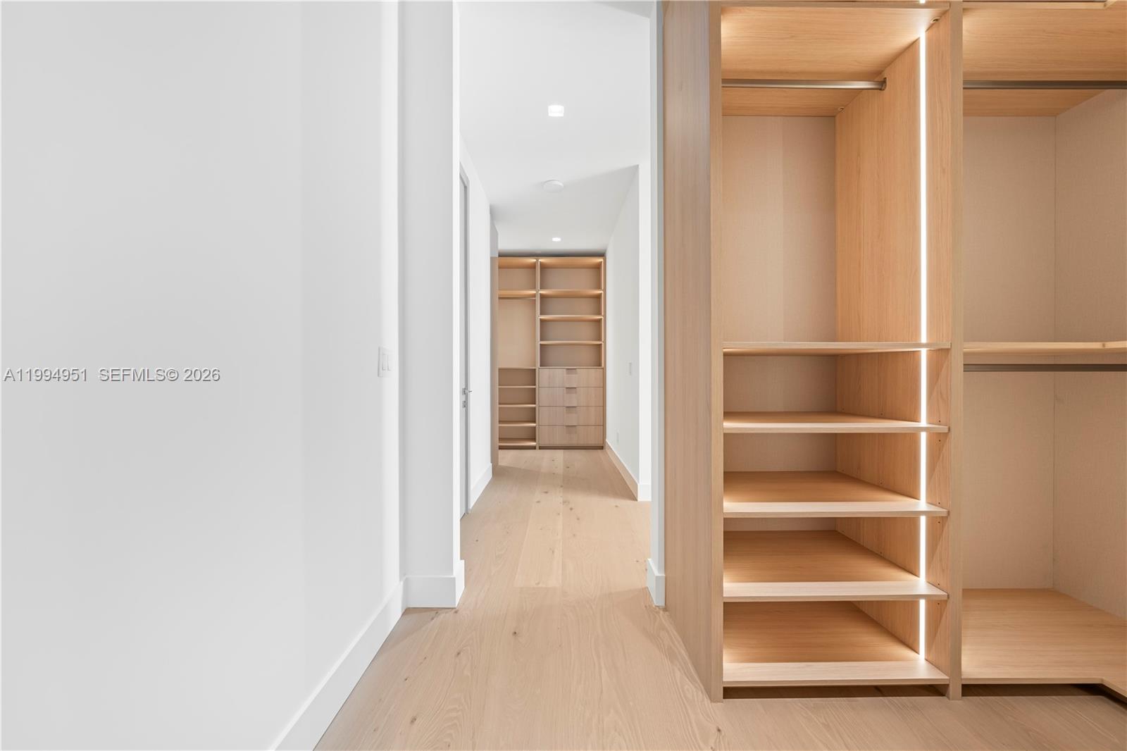 ALLENDALE SUB DB 943-562 - Residential