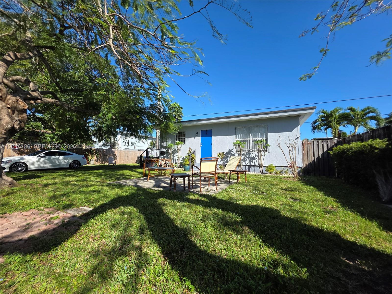 DIXIE PARK - Residential Lease