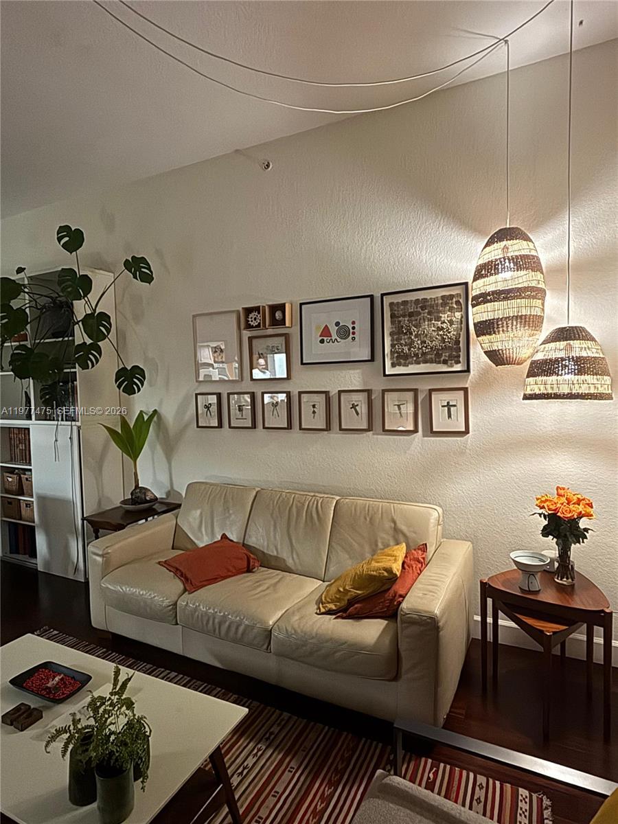 HAVANA LOFTS CONDO - Residential