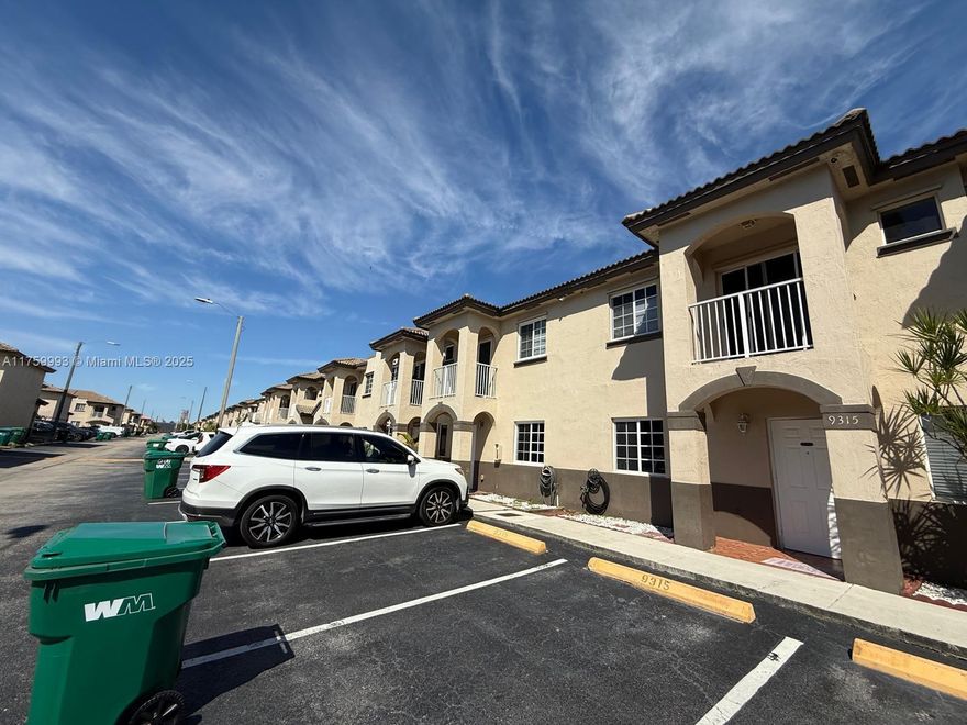 VERY SPACIOUS TOTALLY RENOVATED 3 BEDROOM 2 BATH TOWNHOUSE-WASHER and DRYER INSIDE THE UNIT WITH TWO ASSIGNED PARKING SPACES and PLENTY OF GUEST PARKING LOCATED IN THE HEART OF HIALEAH GARDENS-33018 TO VIEW IT PLEASE CALL LISTING AGENT.THANKS