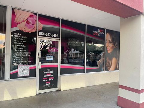 627 S State Road 7 Hollywood FL 33023