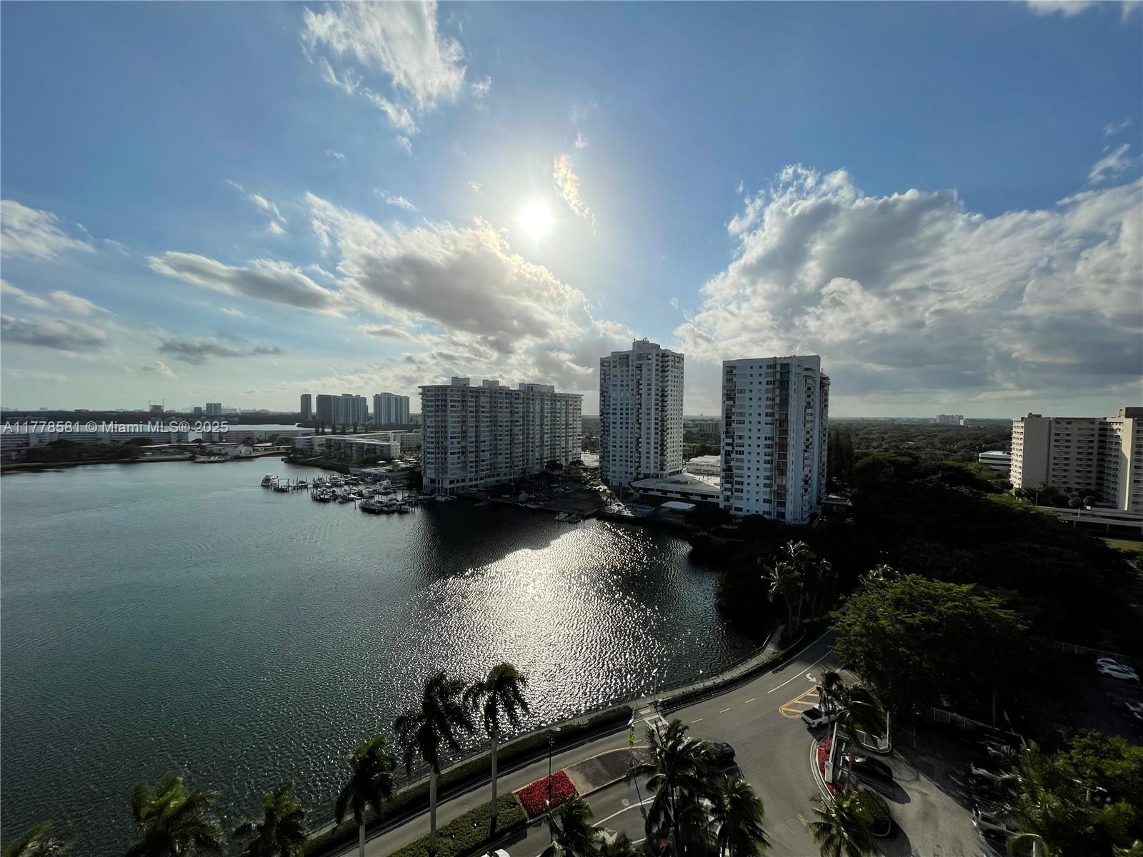 ADMIRALS PORT CONDO WEST B - Residential