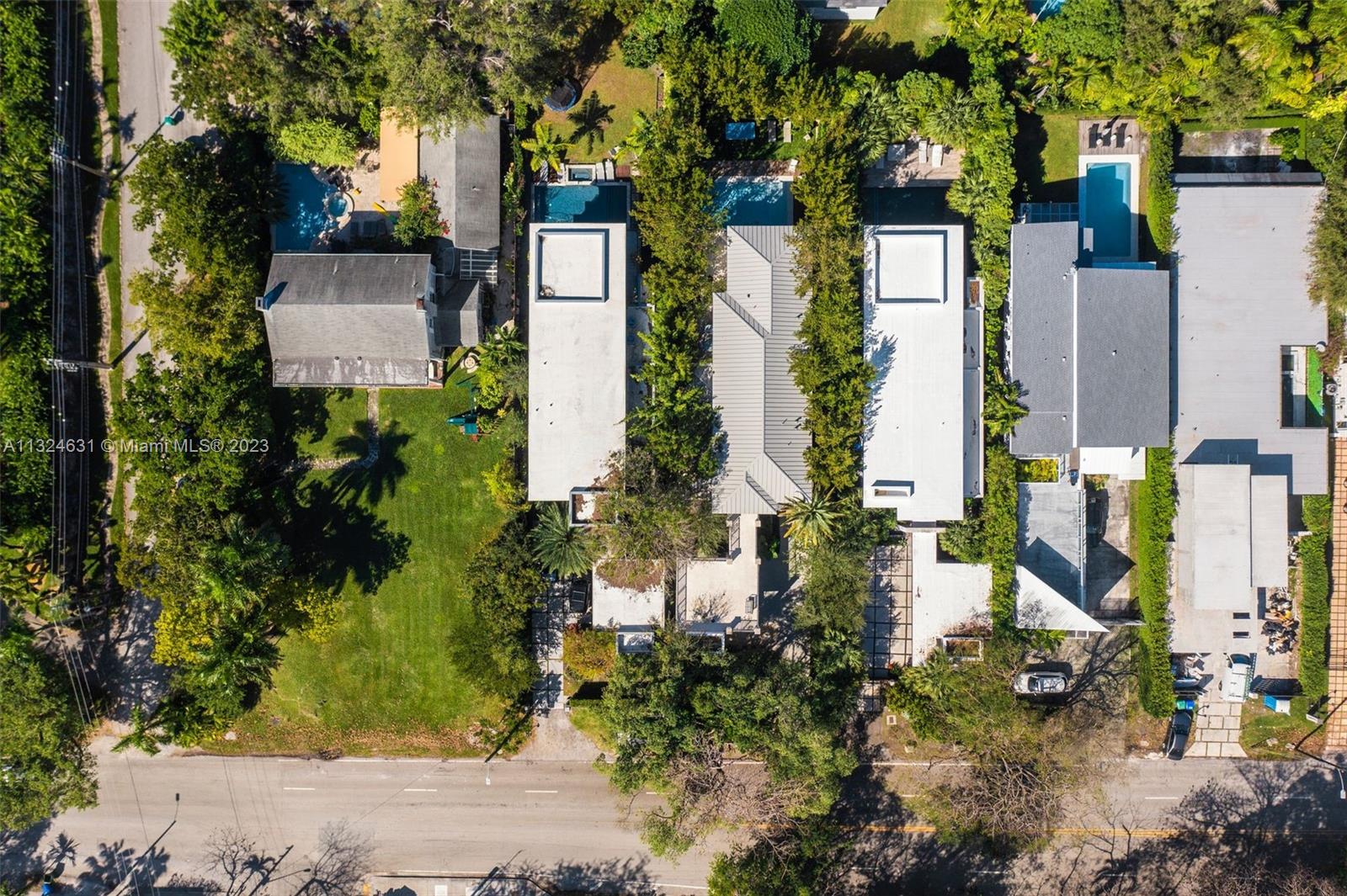 BRICKELL FLAGLER - Residential