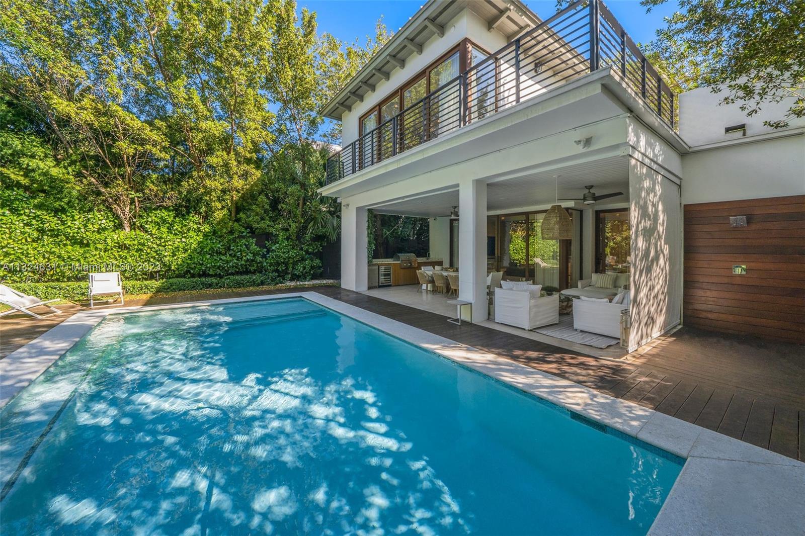 BRICKELL FLAGLER - Residential