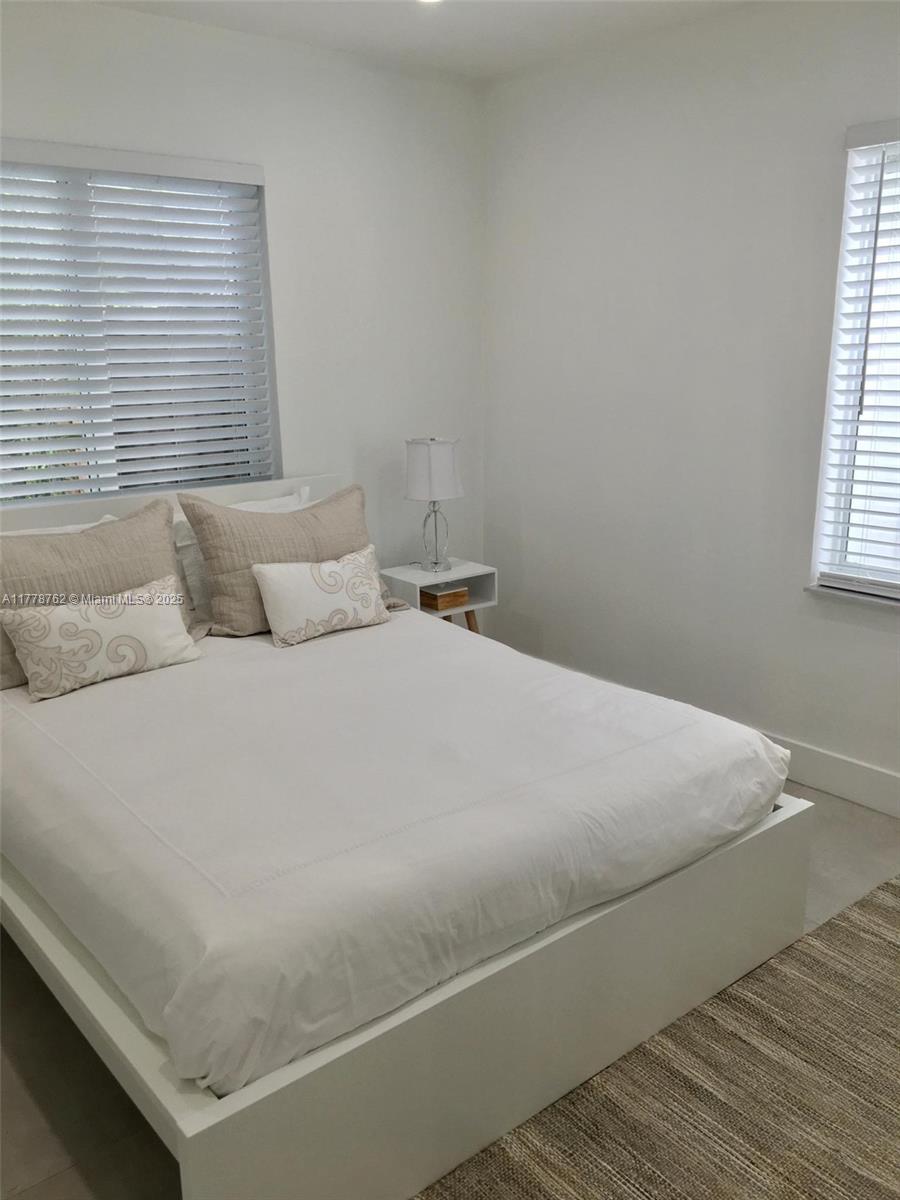 NEW UTOPIA - Residential Lease