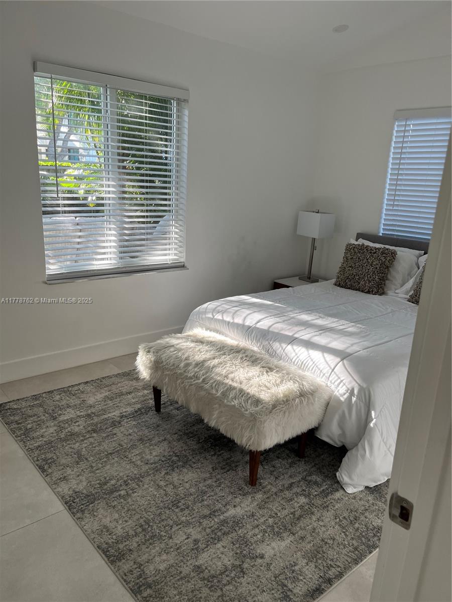 NEW UTOPIA - Residential Lease