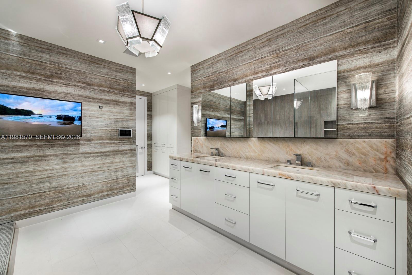 BAL HARBOUR NORTH SOUTH C - Residential