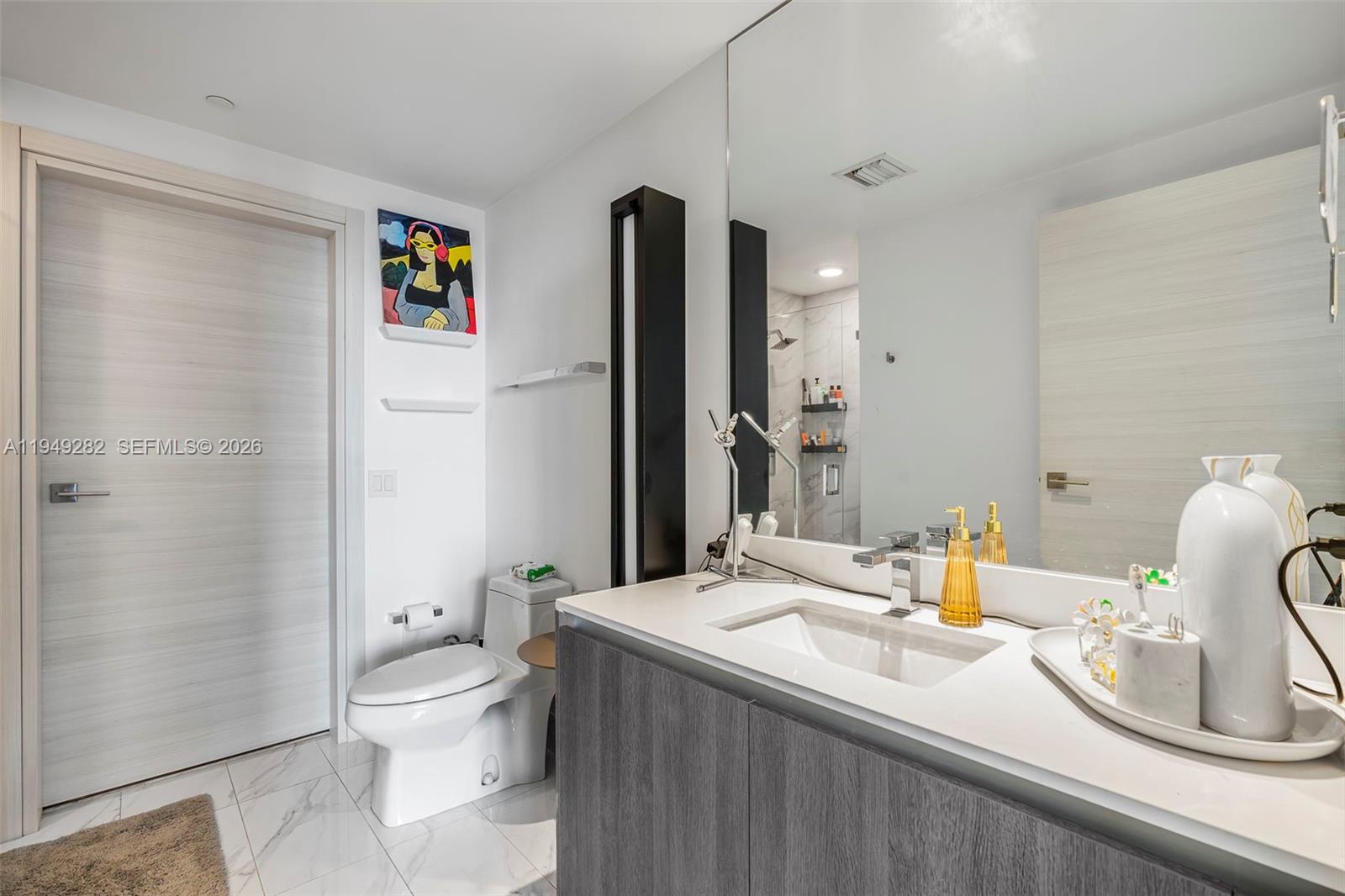 801 SMA RESIDENCES CONDO - Residential