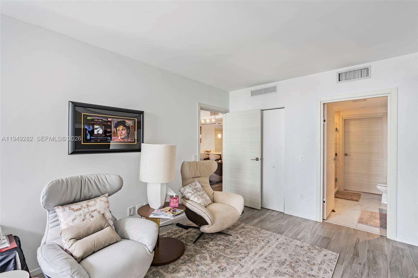 801 SMA RESIDENCES CONDO - Residential