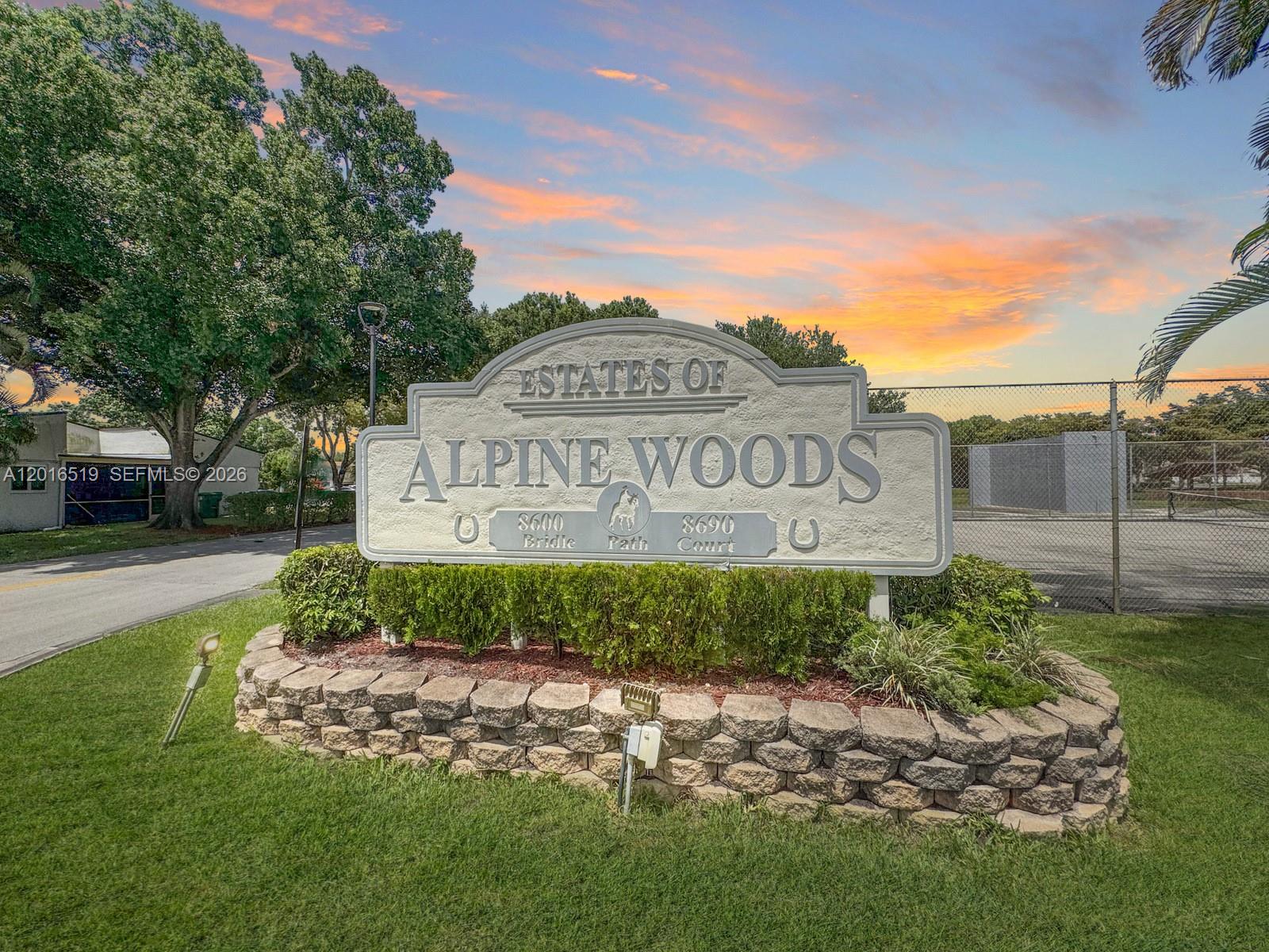 ALPINE WOODS ESTATES - Residential