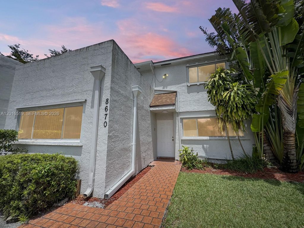 Photo of 8670 Bridle Path Ct #111A, Davie, FL 33328 (MLS # A12016519)