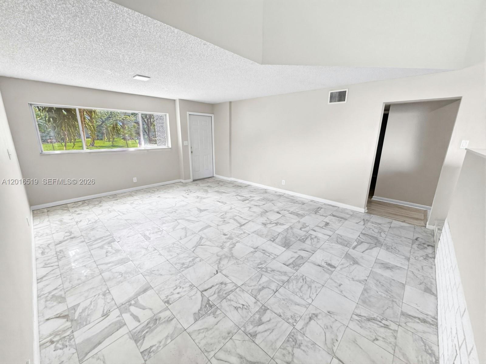 8670 Bridle Path Ct 111A