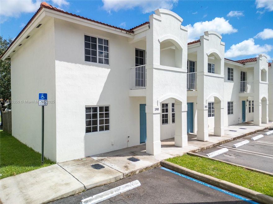 This beautiful design 3 beds/2bath Corner Townhome located at Southern Pointe Villas, was built in 2020 has at least 1 bed/1 bath on the first floor and 2 beds/1 bath upstairs. Unit has 2 Parking spaces in the front of the property and there are some visitors all across. It’s located in Florida City, a fast-growing area and conveniently close to highways, restaurants and shopping centers like Florida Outlet Mall, just a short drive to Key Largo.