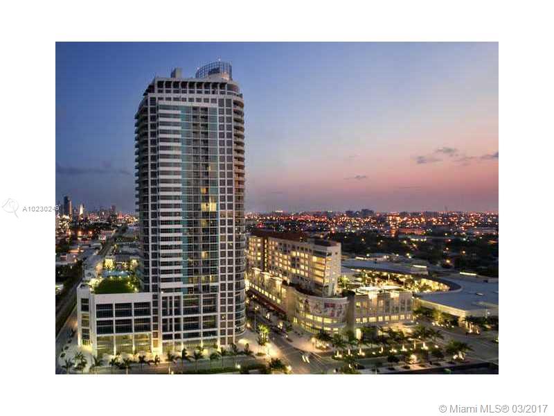 MIDTOWN 4's URBAN DESIGN IS REMINISCENT OF ANY SOHO DISTRICT W/A TWIST OF LUXURY, LOCATED NEAR DESIGN & ART DISTRICT NEARBY DOWNTOWN MIAMI. BREATHTAKING VIEW OF MIDTOWN PARK, IMPACT RESISTANT GLASS WINDOWS, GENEROUS PRIVATE ENTRANCE, ITALIAN KITCHEN W/SS AP PLIANCES, CUSTOM CABINETRY & STONE COUNTERTOPS, MASTER BATH W/STONE FLOORING, HIGH CEILINGS, GREAT FLOOR PLAN, 24X24 PORCELAIN TILE,ROOFTOP INFINITY POOL W/DOWNTOWN & BAY VIEWS, JACUZZI,SAUNA,STEAM ROOM,FITNESS CENTER,CONCIERGE,VALET, GREAT WALKCLOSETS