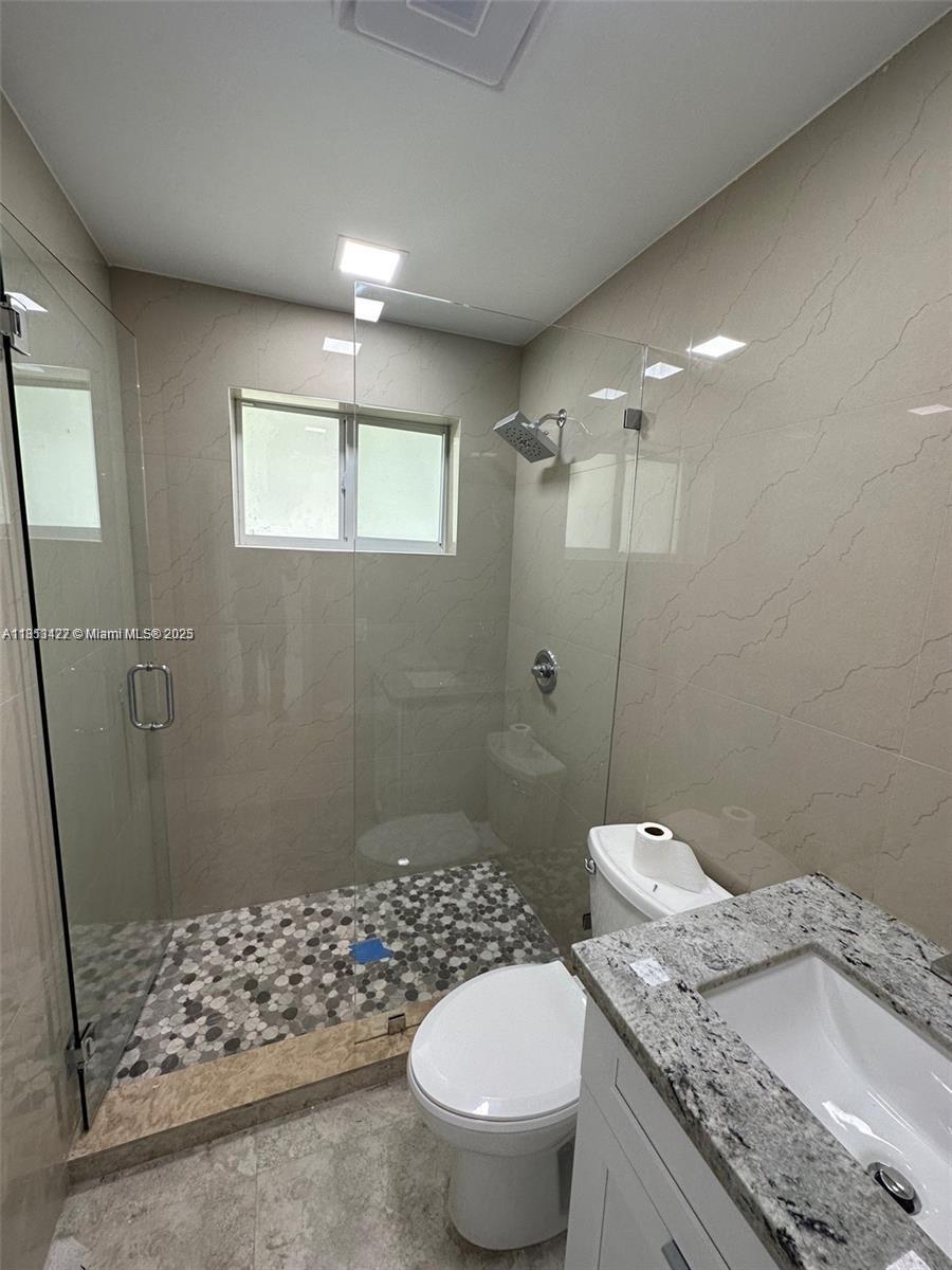FLAGAMI 3RD ADDN - Residential Lease