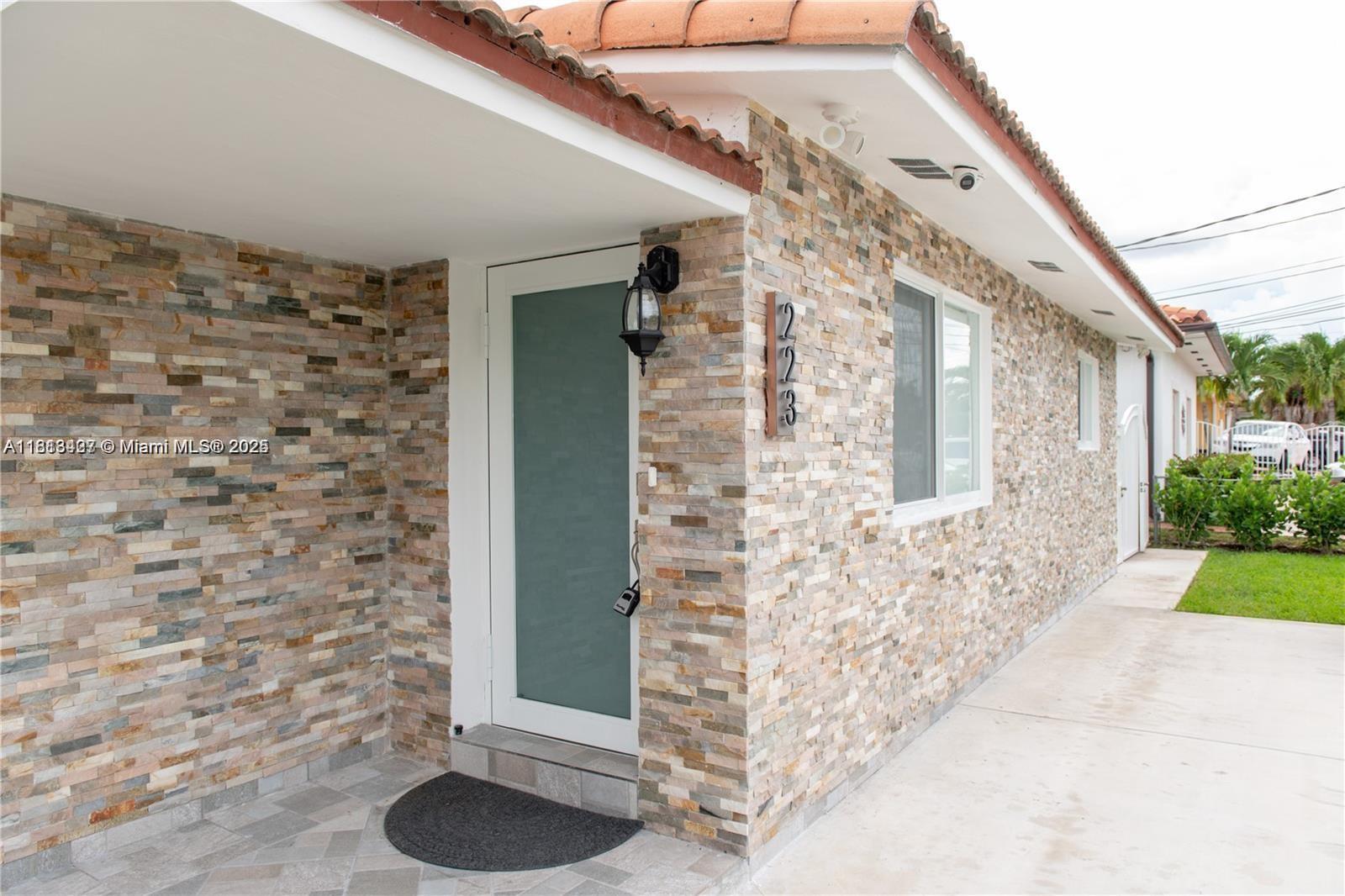 FLAGAMI 3RD ADDN - Residential Lease