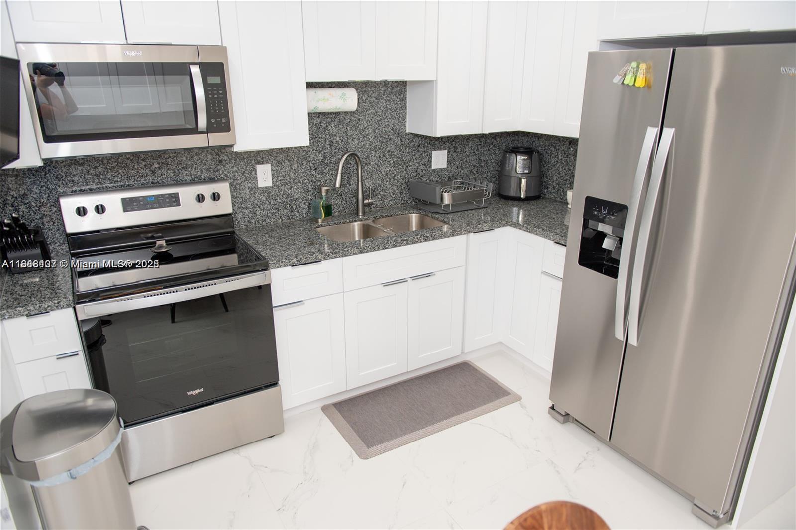 FLAGAMI 3RD ADDN - Residential Lease