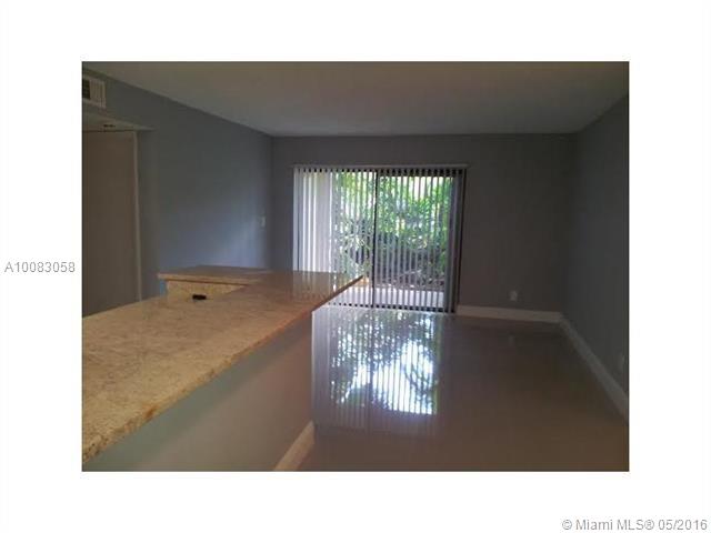 HOLLYWOOD PARC CONDO - Residential Lease